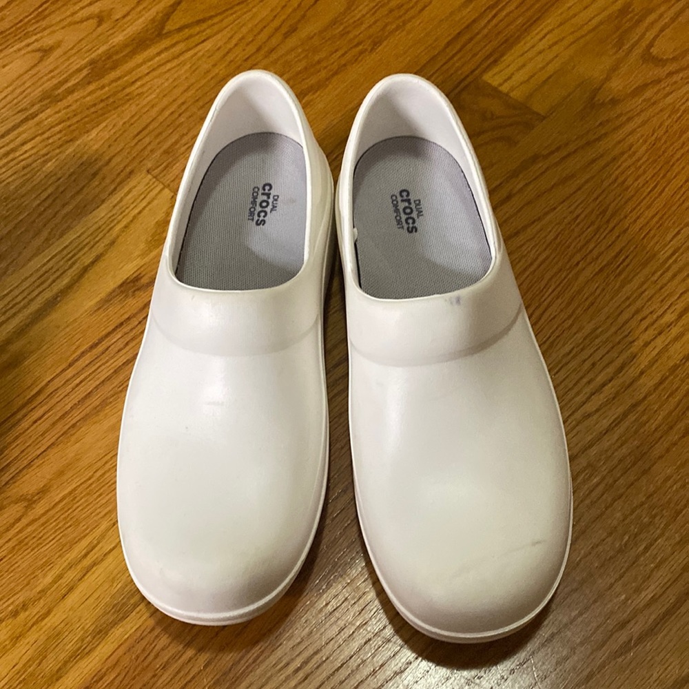 White crocs, womens size 11. Lightly used condition